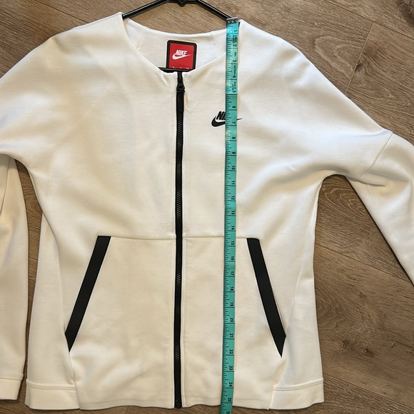 Nike Tech Fleece - White Sweater women size small - Picture 3 of 4